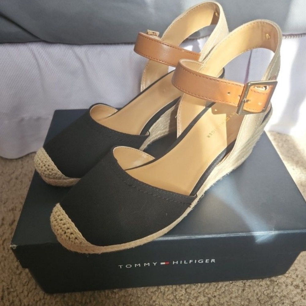 Tommy Hilfiger Wedges
